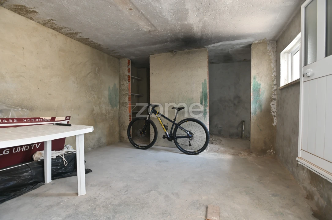 Moradia T7 para Venda em São Domingos de Rana Foto 41