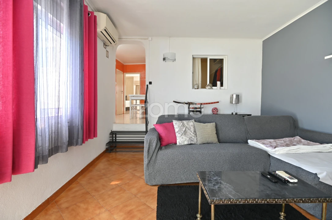 Moradia T7 para Venda em São Domingos de Rana Foto 1