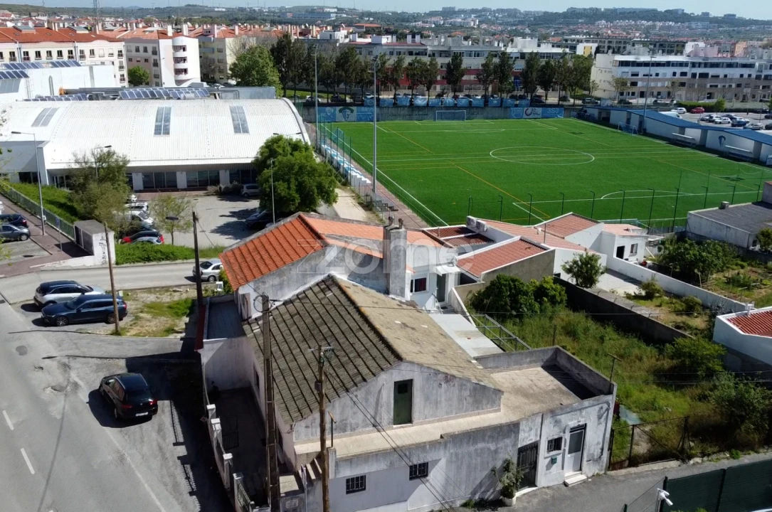 Moradia T7 para Venda em São Domingos de Rana Foto 3