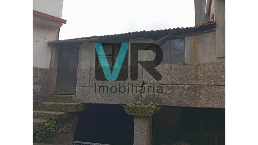 Moradia T2 para Venda em Cabril Foto 12
