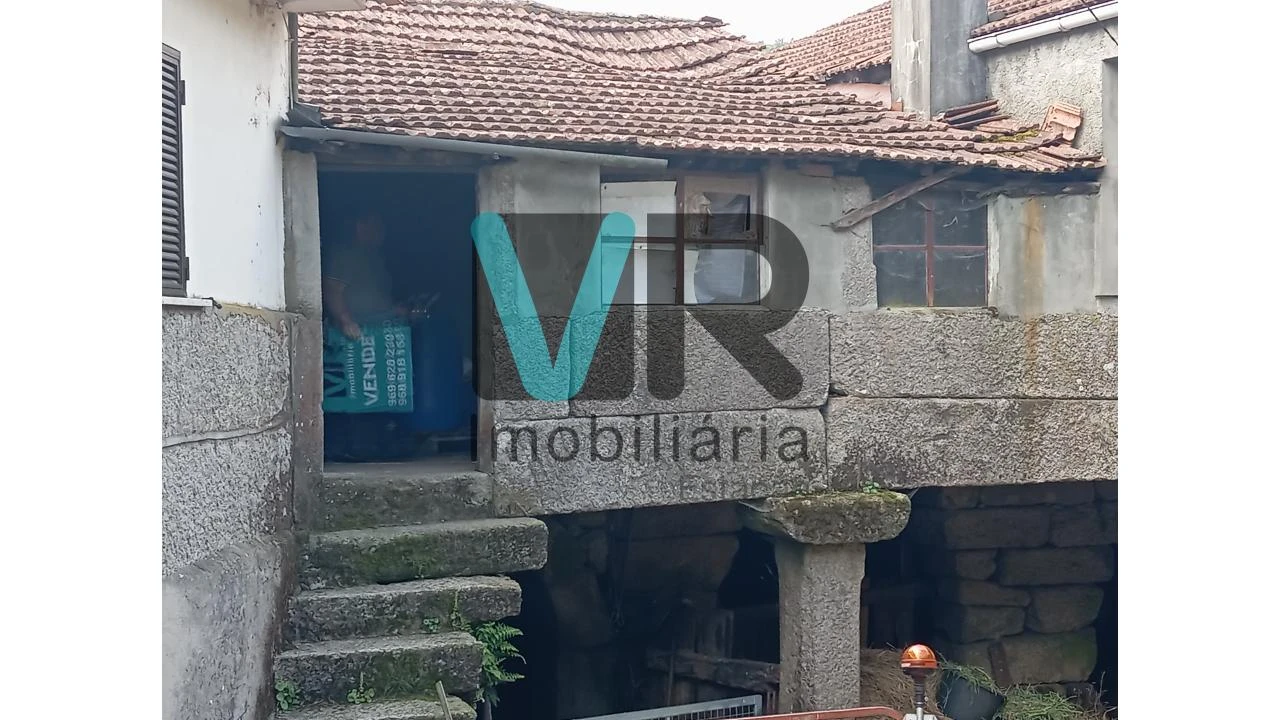 Moradia T2 para Venda em Cabril Foto 7