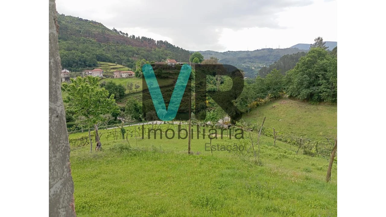 Moradia T2 para Venda em Cabril Foto 16