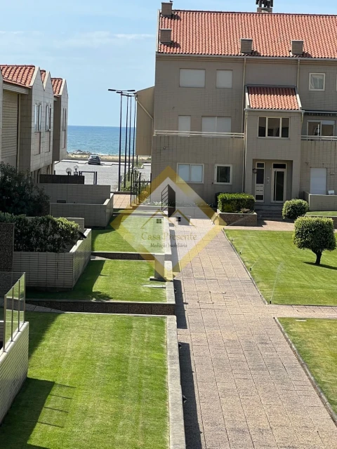 Apartamento T4 para Venda em Perafita, Lavra e Santa Cruz do Bispo