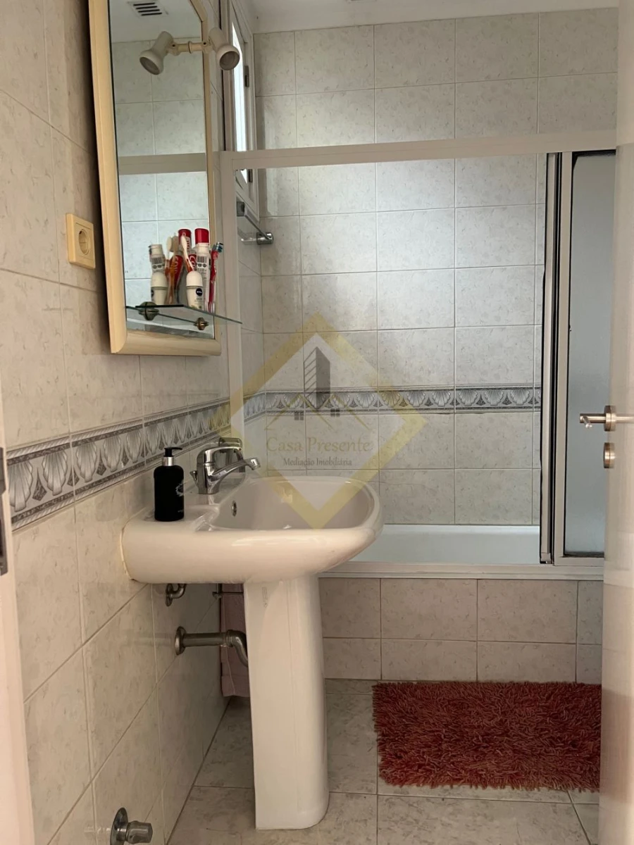 Apartamento T4 para Venda em Perafita, Lavra e Santa Cruz do Bispo Foto 15