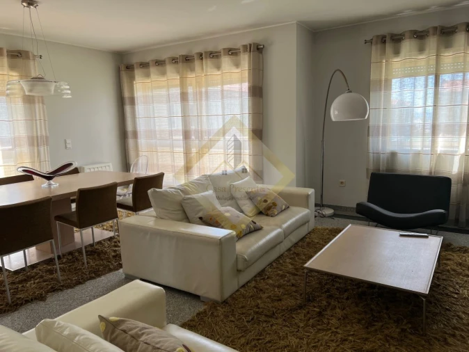 Apartamento T4 para Venda em Perafita, Lavra e Santa Cruz do Bispo Foto 3