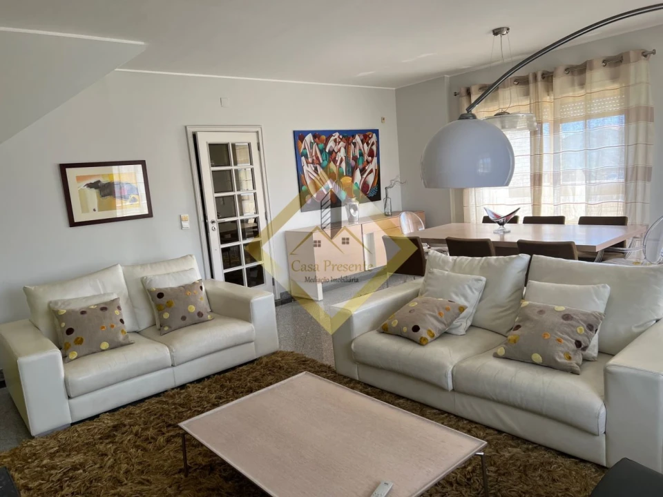 Apartamento T4 para Venda em Perafita, Lavra e Santa Cruz do Bispo Foto 1