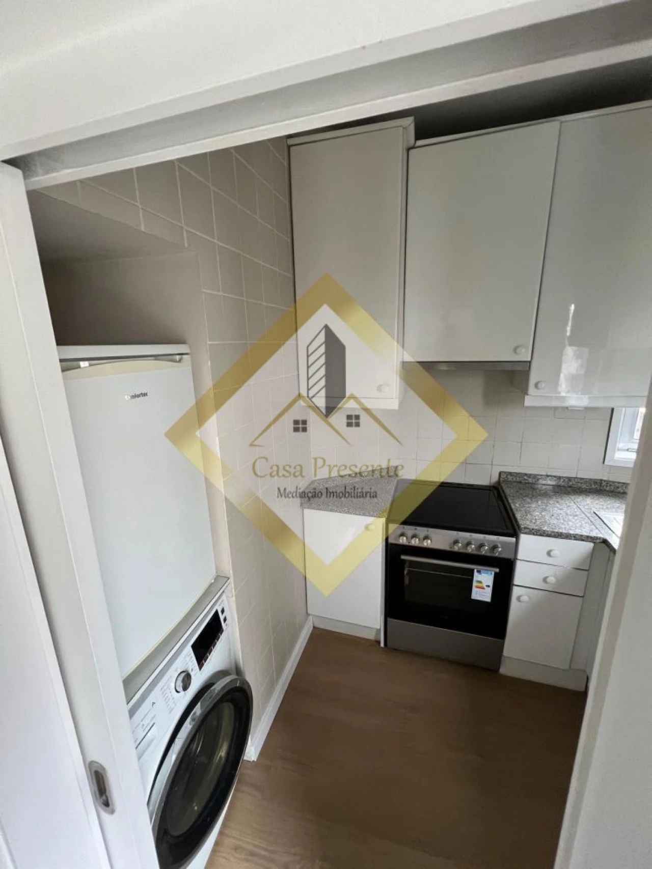 Apartamento T1 para Venda em Bonfim Foto 14