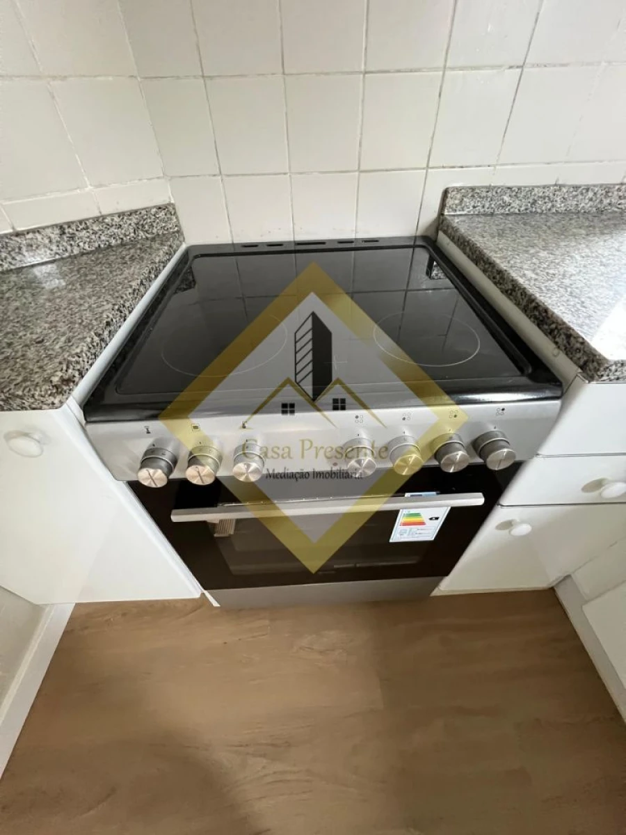 Apartamento T1 para Venda em Bonfim Foto 16