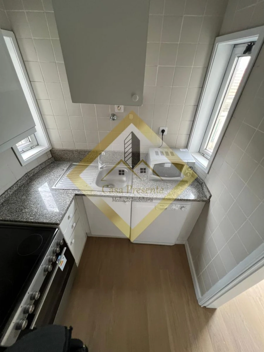 Apartamento T1 para Venda em Bonfim Foto 17