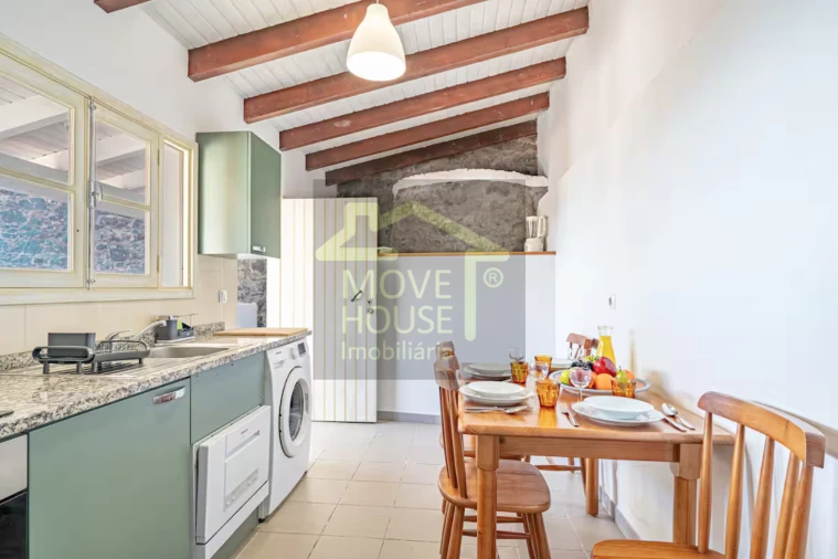 Moradia T5 para Venda em Calheta Foto 9