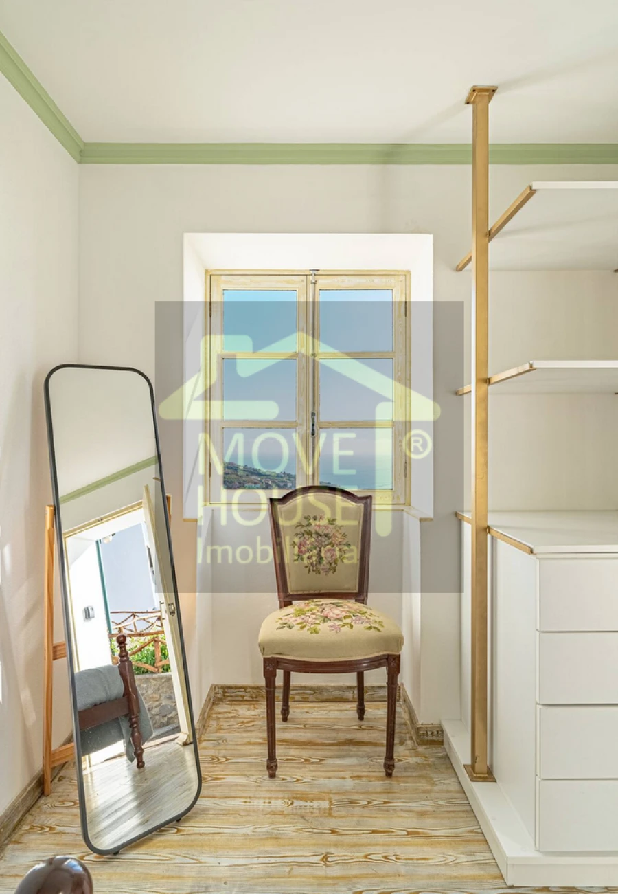 Moradia T5 para Venda em Calheta Foto 12