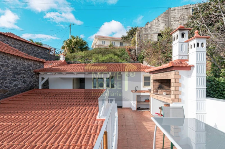 Moradia T5 para Venda em Calheta Foto 26