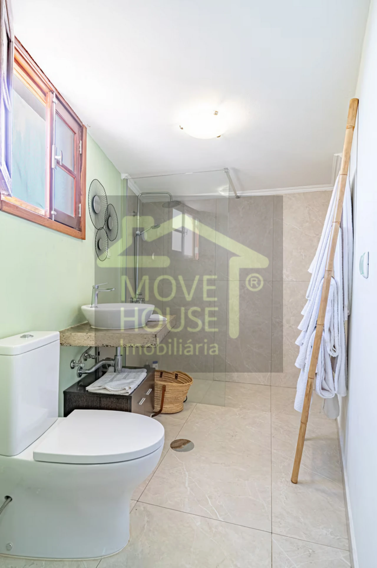 Moradia T5 para Venda em Calheta Foto 18