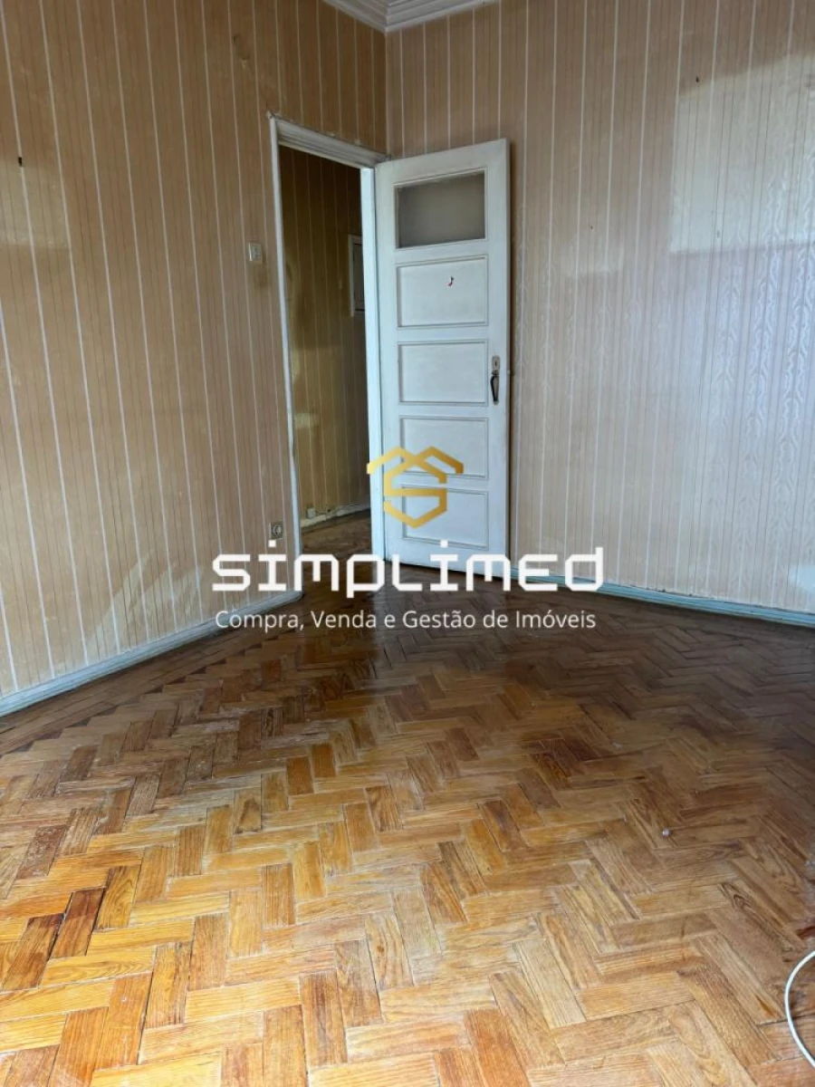 Apartamento T2 para Venda em Penha de França Foto 5