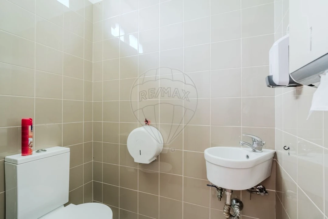 Loja para Venda em Santa Maria, São Pedro e Matacães Foto 8