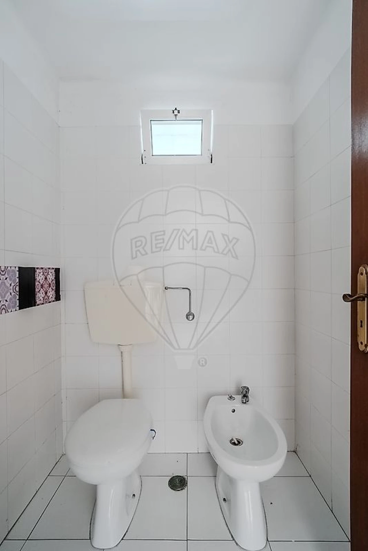 Loja para Venda em Santa Maria, São Pedro e Matacães Foto 18