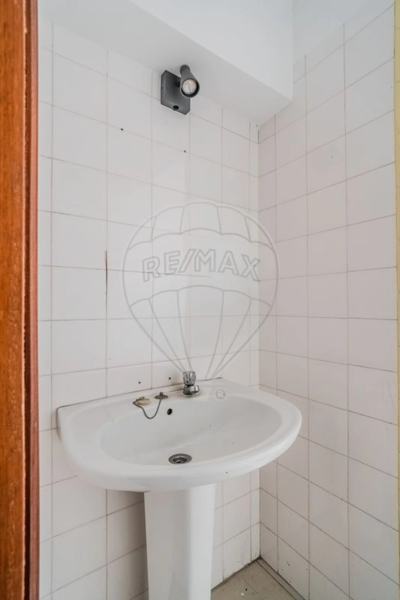 Loja para Venda em Santa Maria, São Pedro e Matacães Foto 23