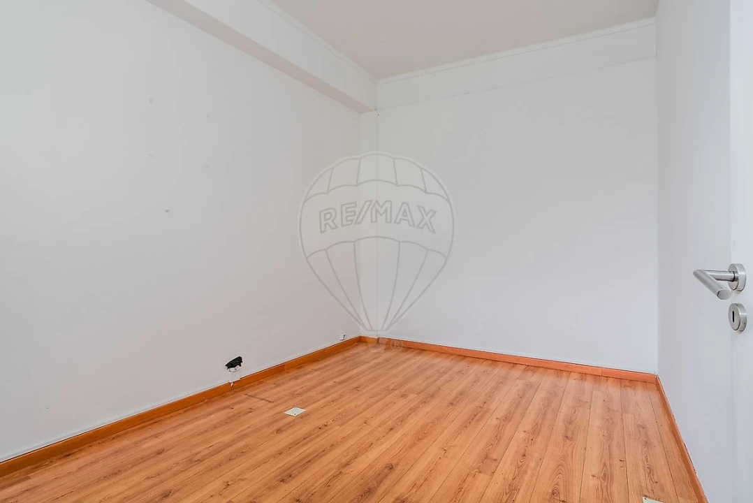 Loja para Venda em Santa Maria, São Pedro e Matacães Foto 13