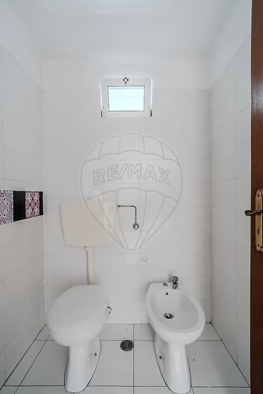 Loja para Venda em Santa Maria, São Pedro e Matacães Foto 18