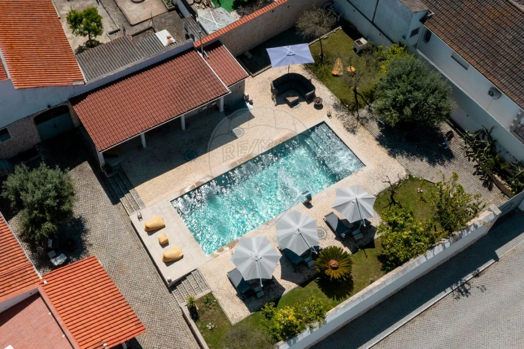 Moradia T5 para Venda em Vimieiro Foto 1