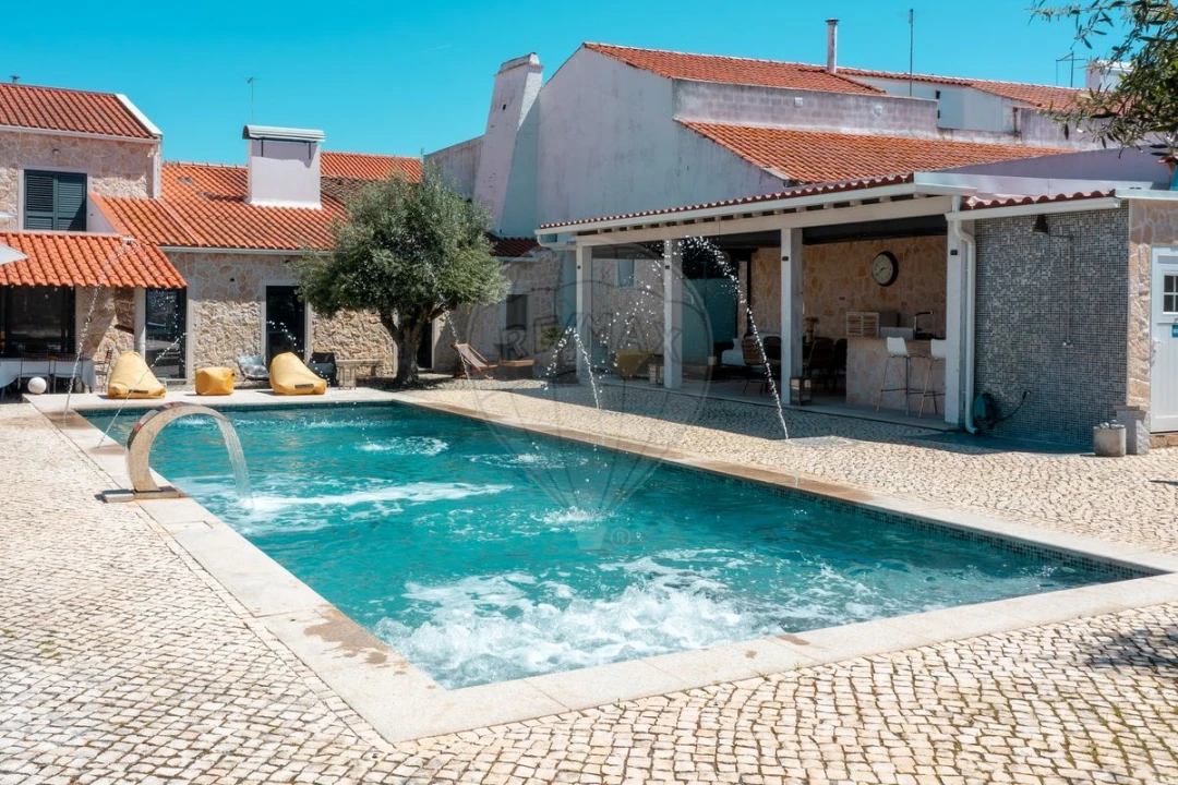 Moradia T5 para Venda em Vimieiro Foto 2