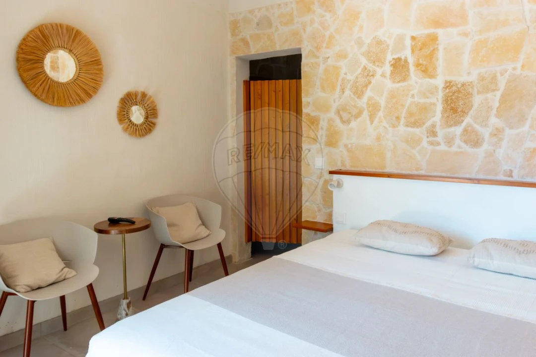 Moradia T5 para Venda em Vimieiro Foto 42