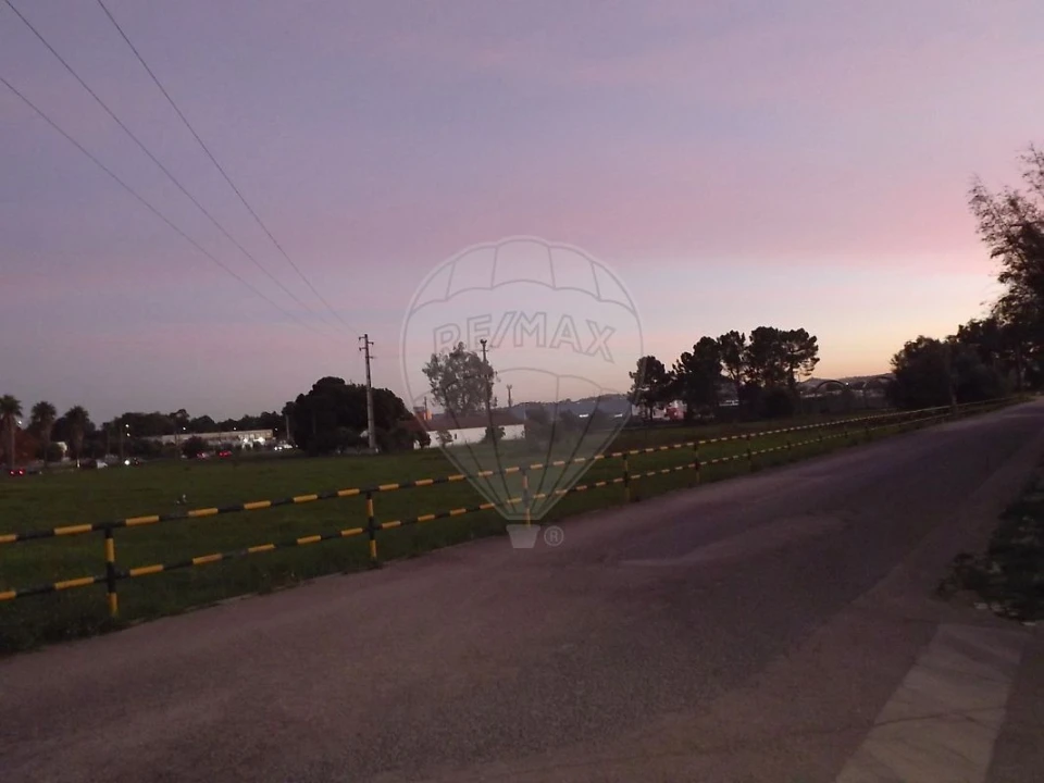 Apartamento T4 para Venda em Pinhal Novo Foto 11