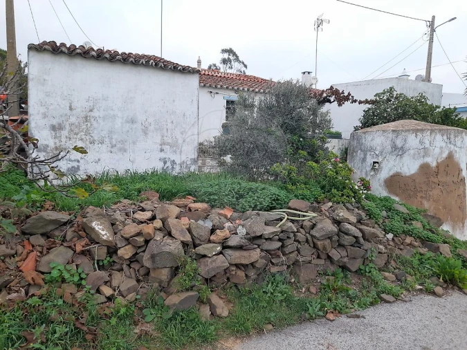 Moradia T2 para Venda em Azinhal Foto 3