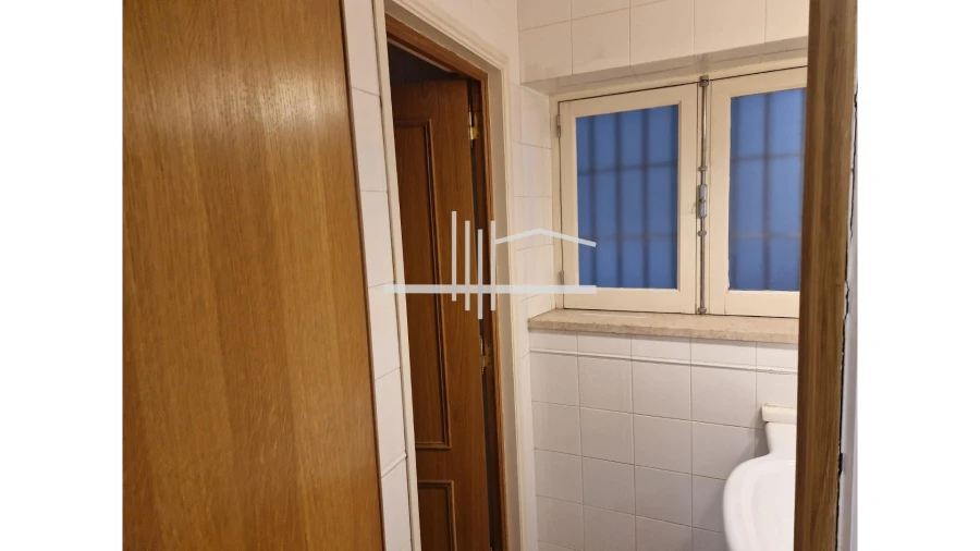 Escritório para Arrendamento em Santa Maria Maior