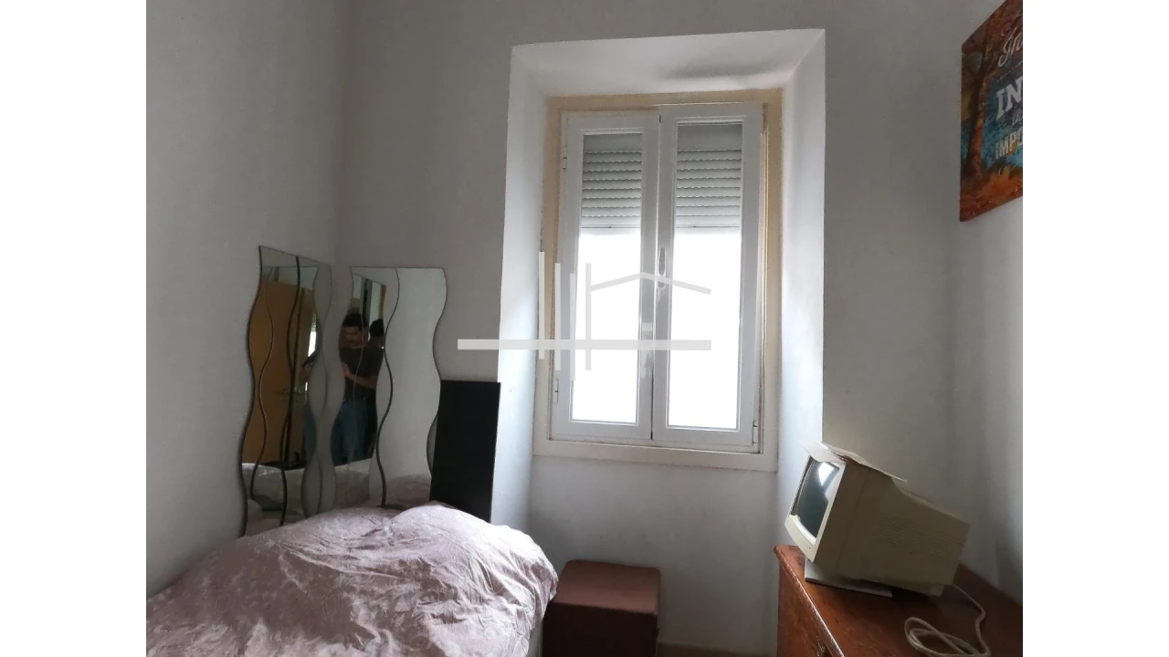 Apartamento T2 para Venda em Alcantara Foto 4