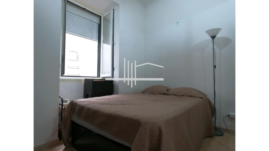 Apartamento T2 para Venda em Alcantara Foto 5