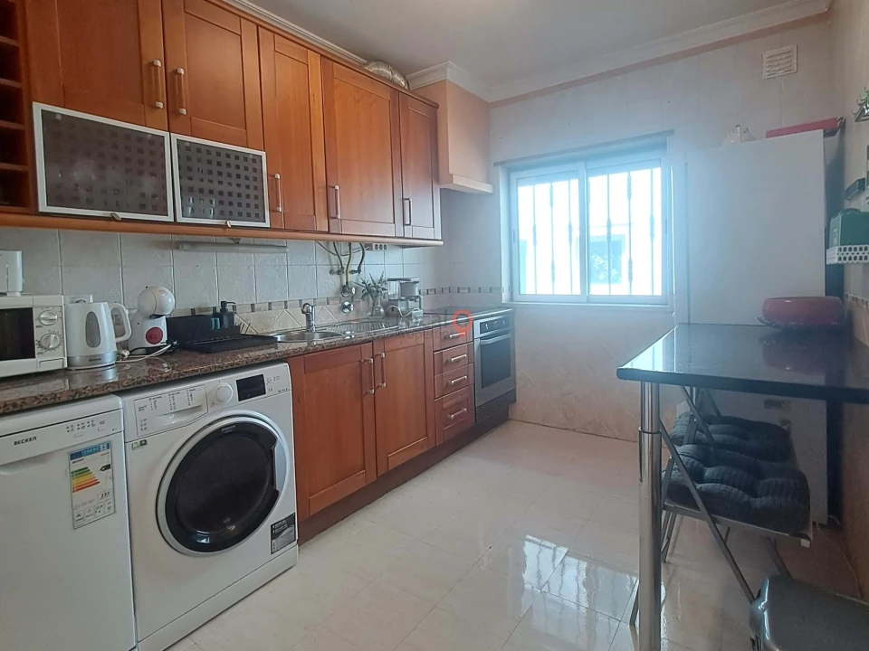 Moradia T2 para Venda em Lagos (São Sebastião e Santa Maria) Foto 10
