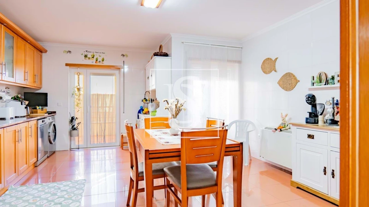 Apartamento T4 para Venda em Nossa Sra de Fatima Foto 7