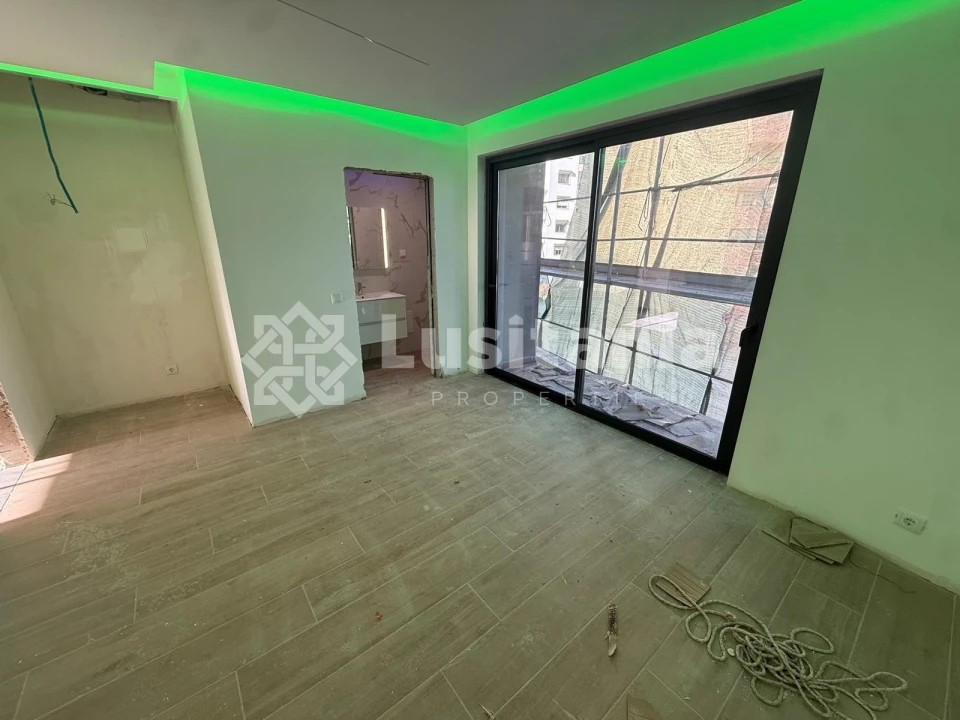 Apartamento T30 para Venda em Faro (Sé e São Pedro) Foto 12