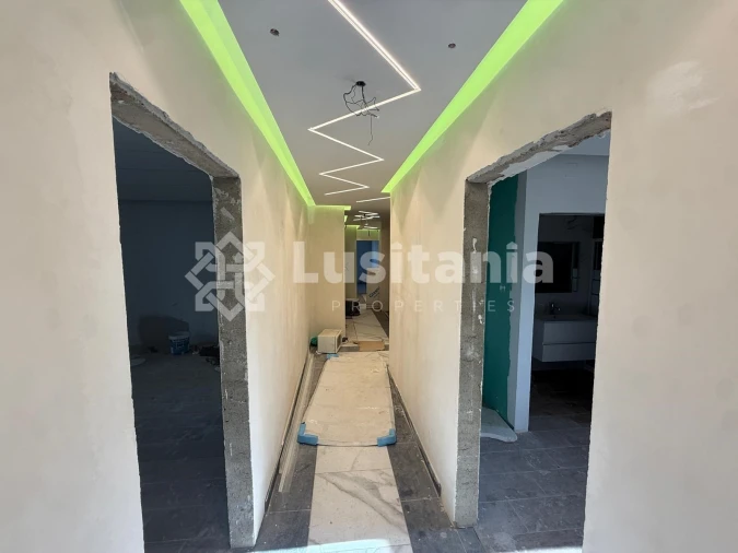 Apartamento T30 para Venda em Faro (Sé e São Pedro) Foto 6