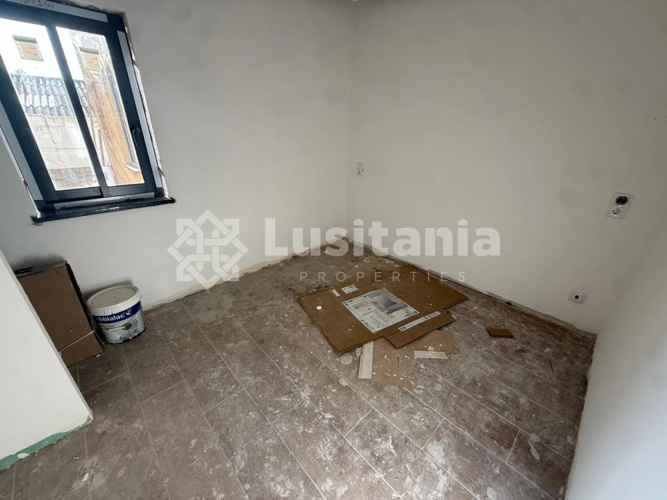 Apartamento T30 para Venda em Faro (Sé e São Pedro) Foto 4