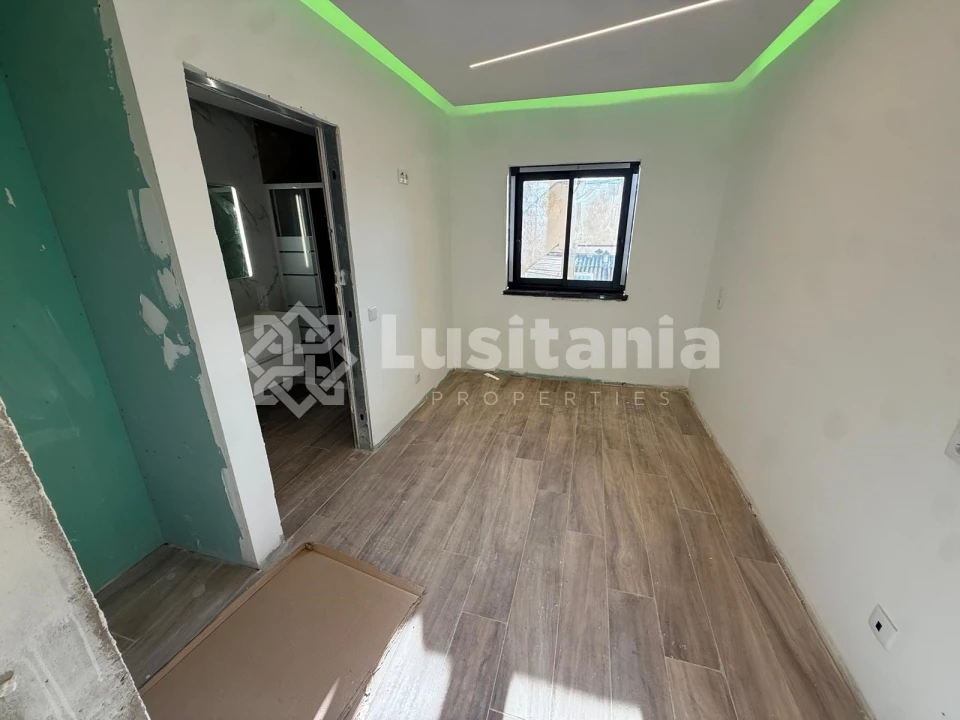 Apartamento T30 para Venda em Faro (Sé e São Pedro) Foto 8