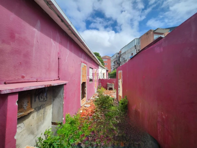 Terreno P/ Prédio para Venda em Ramalde Foto 5