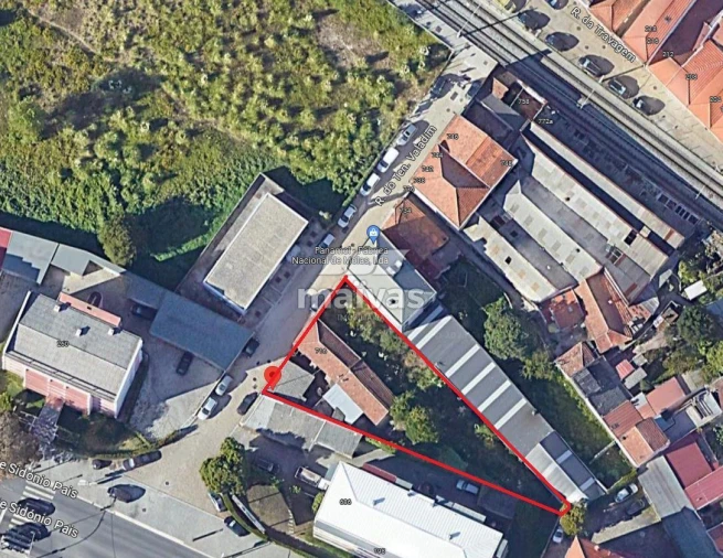 Terreno P/ Prédio para Venda em Ramalde Foto 1