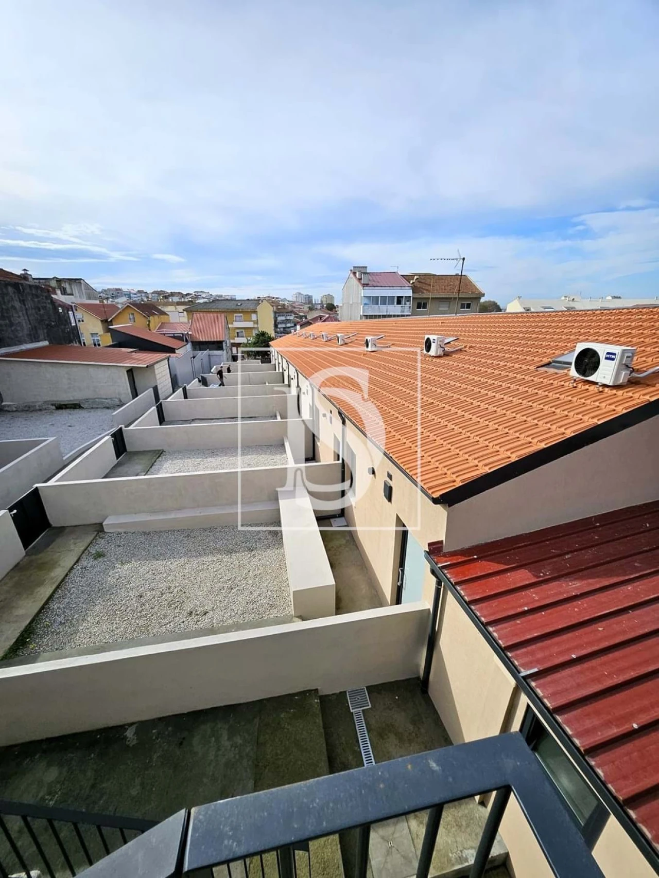 Moradia T1 para Venda em Paranhos Foto 6