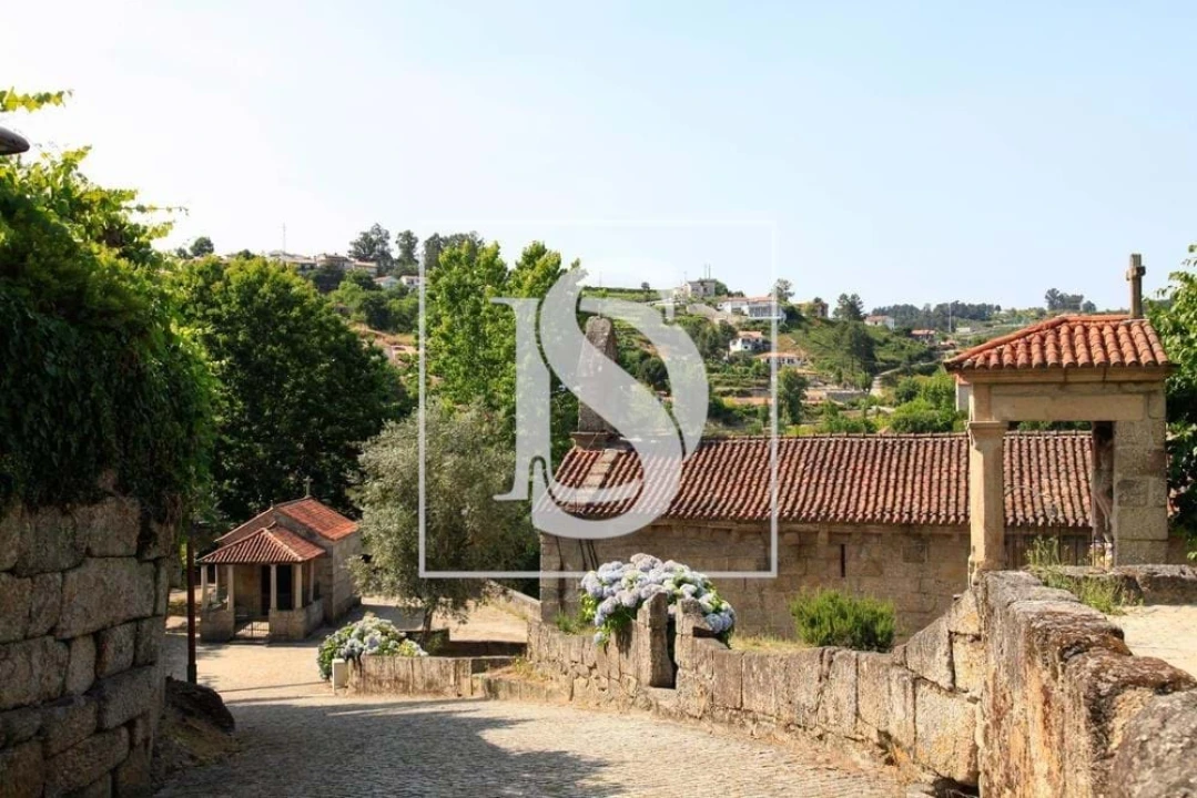 Terreno para Venda em Alpendorada, Várzea e Torrão Foto 8