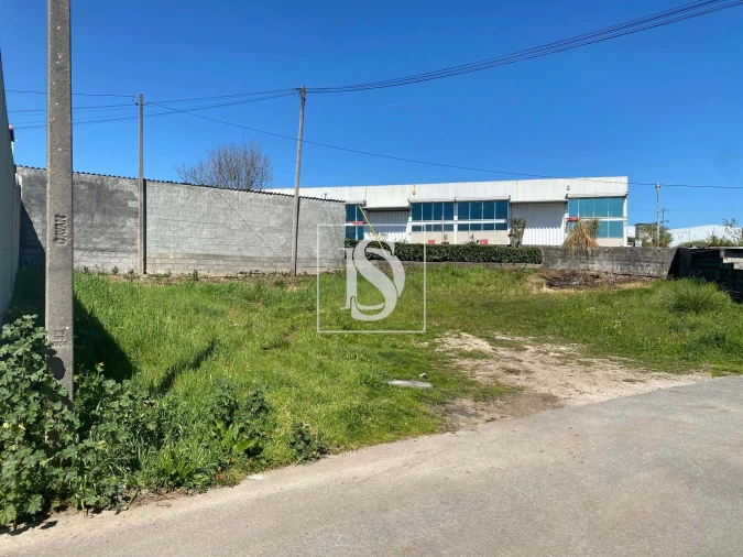 Terreno para Venda em Airo Foto 3