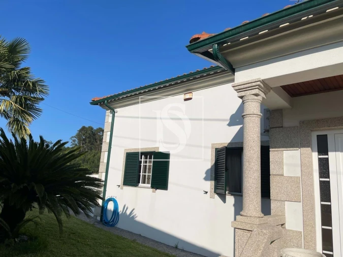 Moradia T5 para Venda em Longos Foto 2