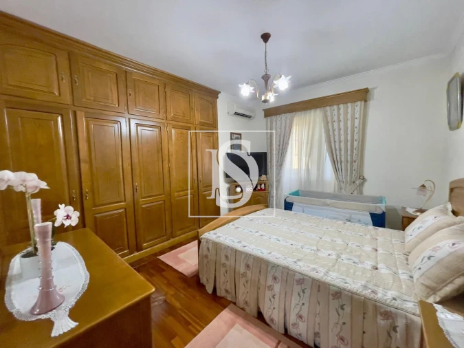 Moradia T5 para Venda em Longos Foto 14