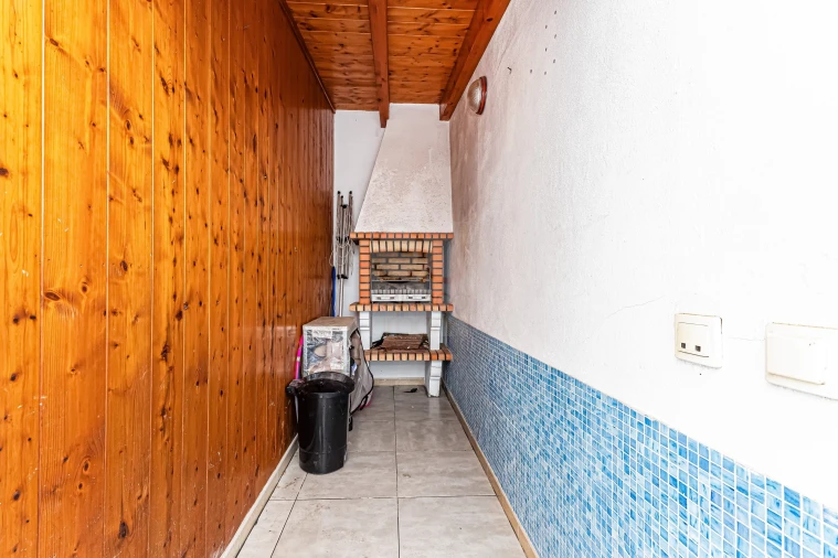 Apartamento T2 para Venda em Quarteira Foto 14