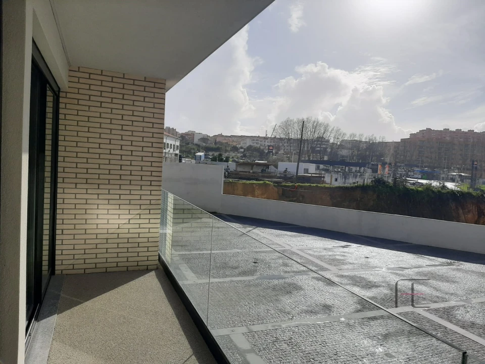 Apartamento T1 para Arrendamento em Santa Marinha e São Pedro da Afurada Foto 10