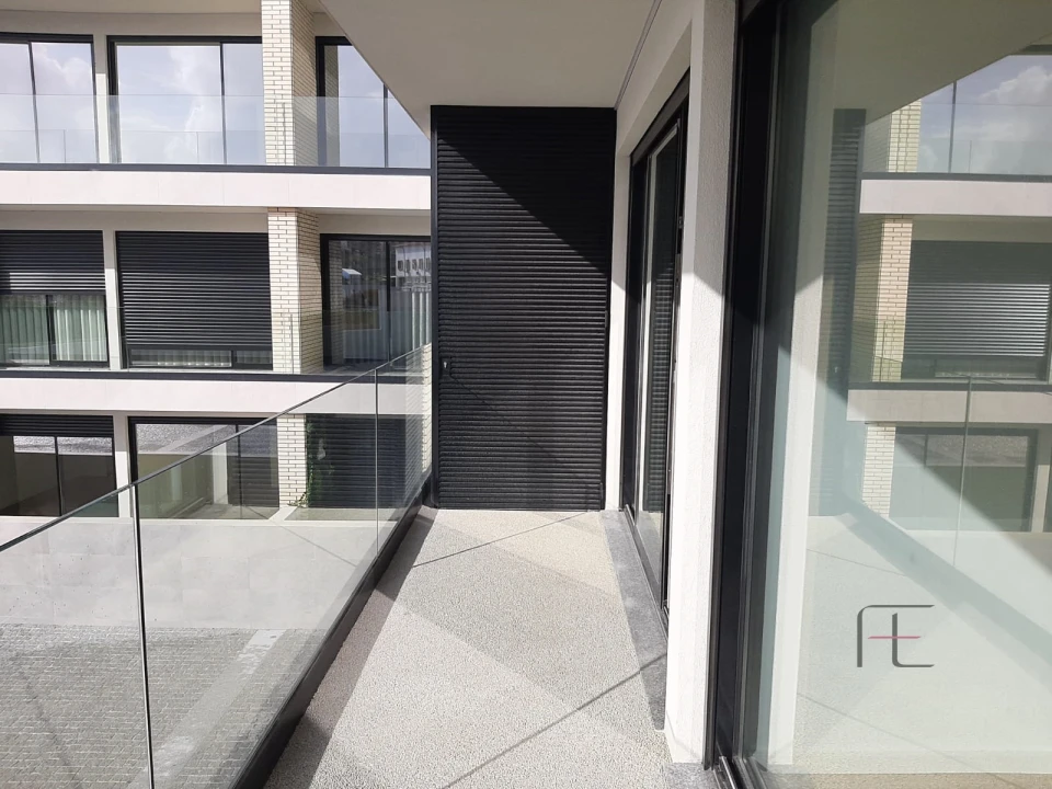 Apartamento T1 para Arrendamento em Santa Marinha e São Pedro da Afurada Foto 35