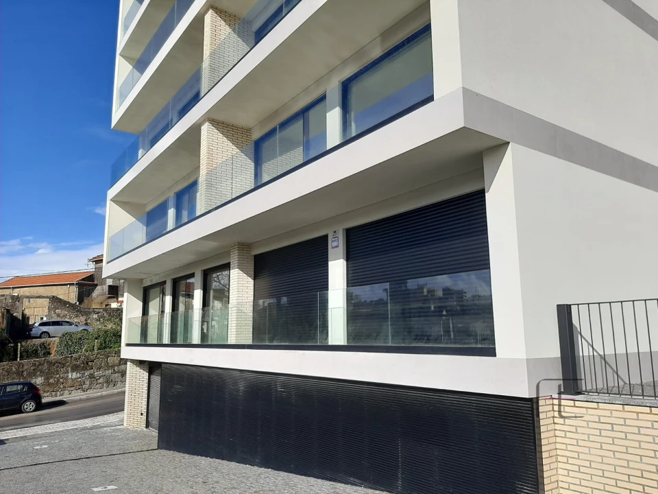 Apartamento T1 para Arrendamento em Santa Marinha e São Pedro da Afurada Foto 16