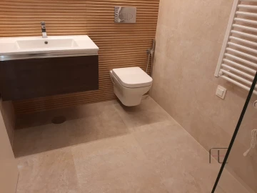 Apartamento T1 para Arrendamento em Santa Marinha e São Pedro da Afurada