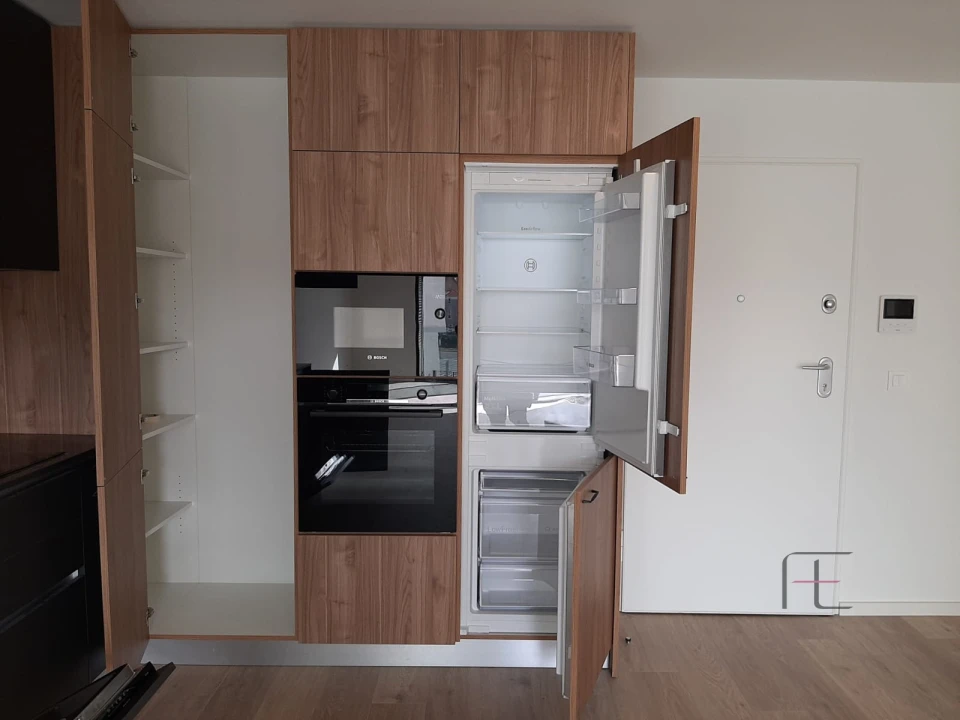 Apartamento T1 para Arrendamento em Santa Marinha e São Pedro da Afurada Foto 43